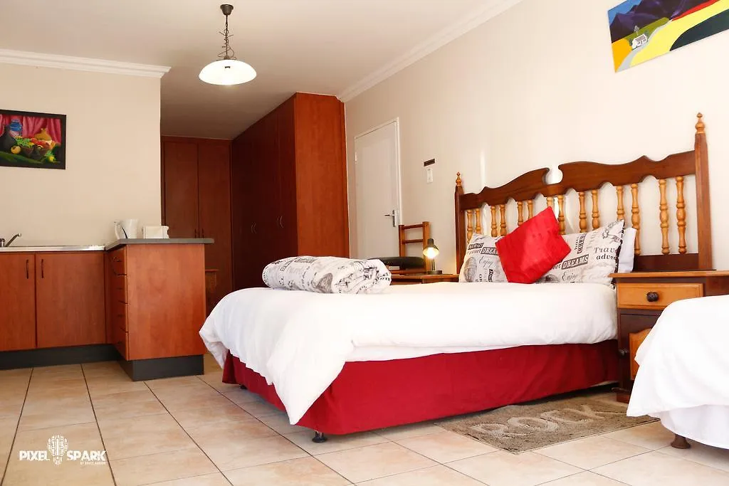 Tyday Accommodation Port Elizabeth Guest house